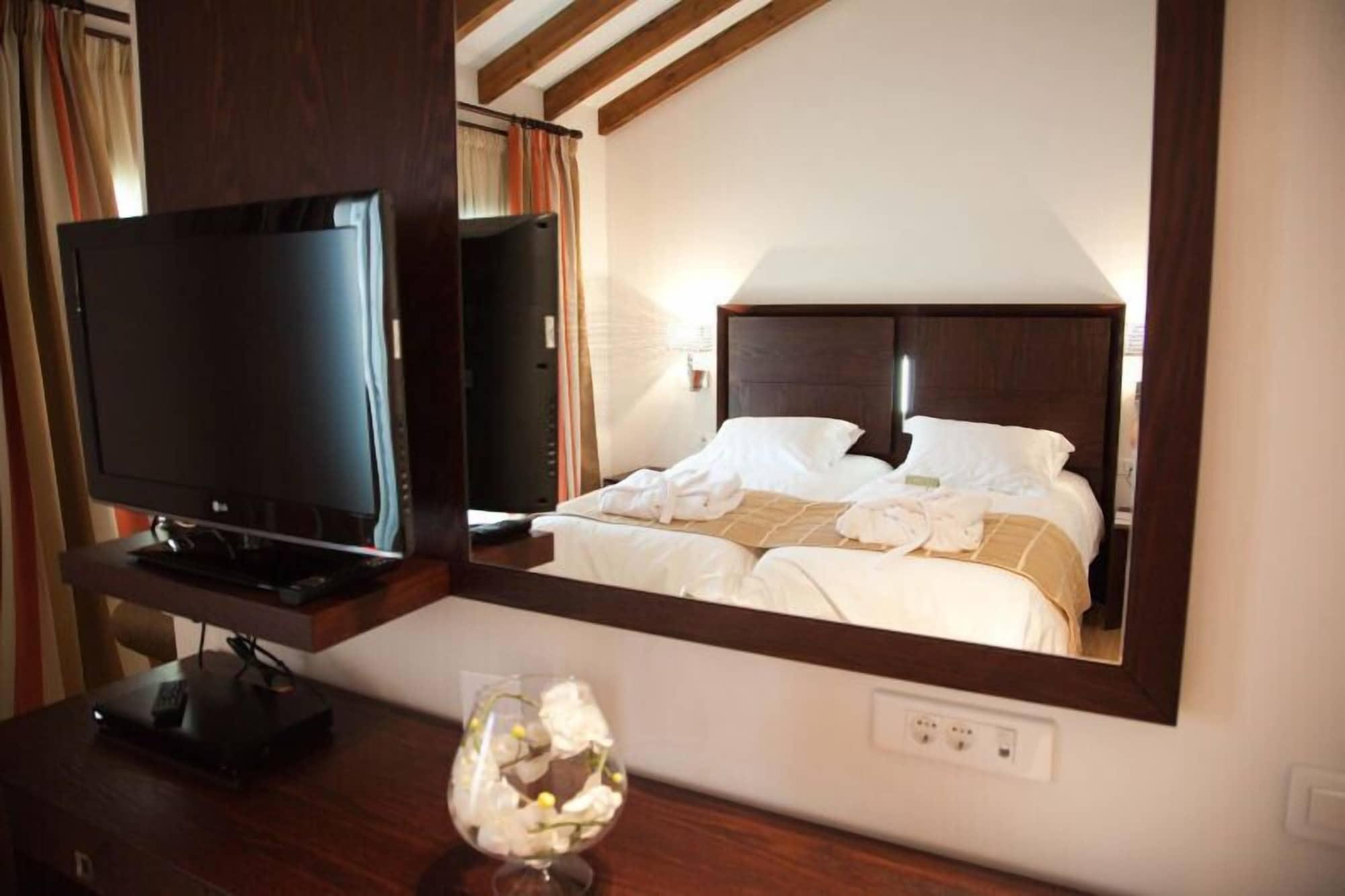 Kalavrita Canyon Hotel & Spa Kültér fotó